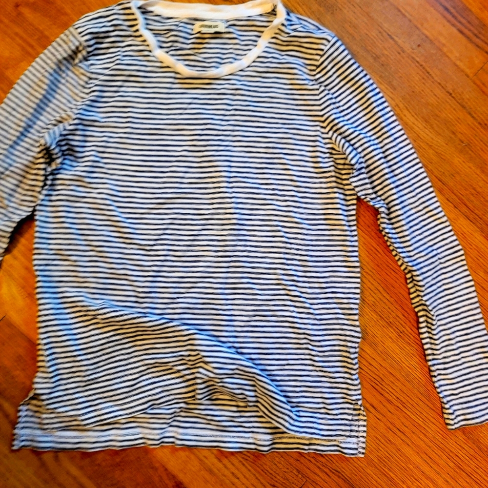 $4 Goodthreads long sleeve Navy Blue & white striped cotton t-shirt side split